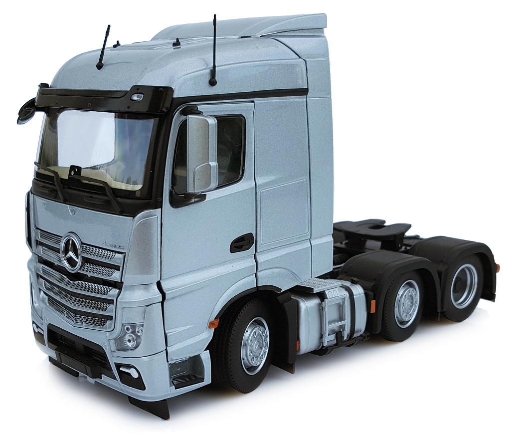 Mercedes-Benz Actros Streamspace 6x2 Zilver